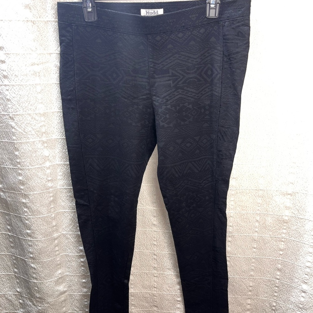 Mudd Charcoal Textured Leggings
